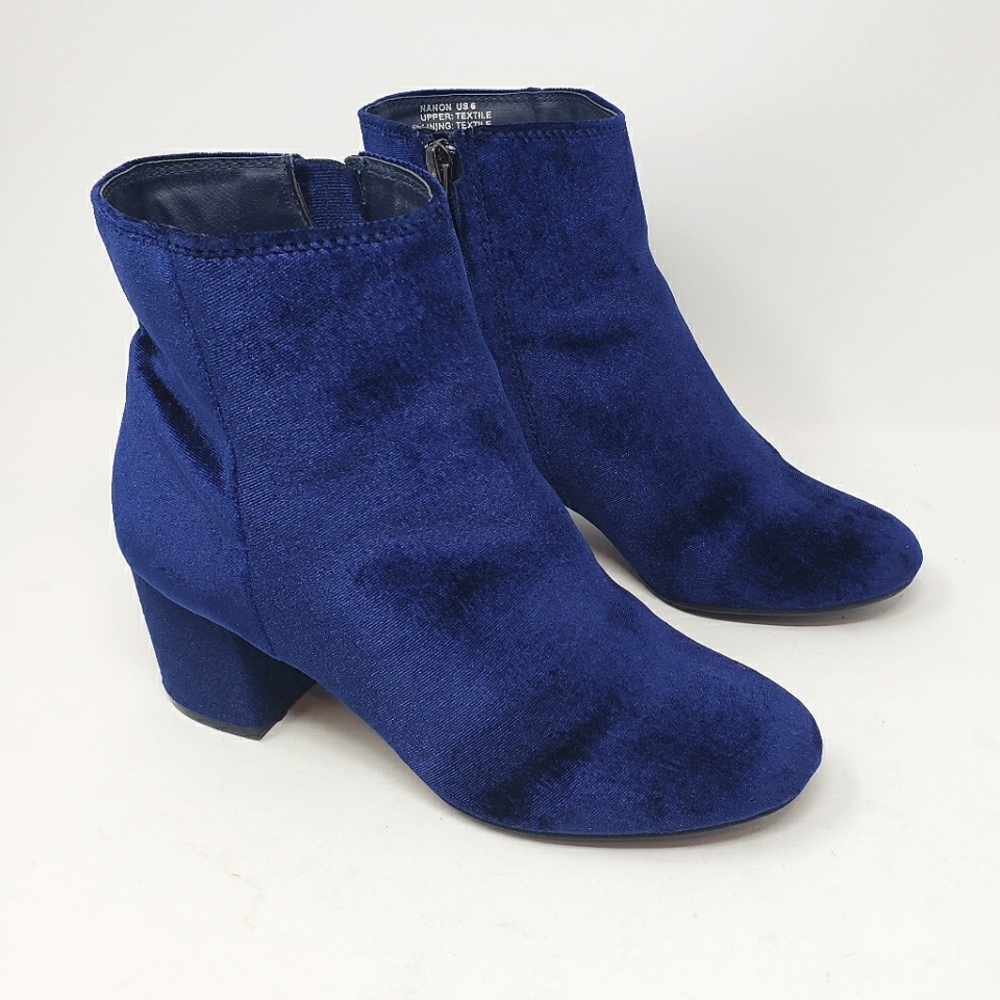 Rebel by Zigi Dark Blue Velvet Ankle Boots Womems Size 6 Side‎ Zipper Block Heel